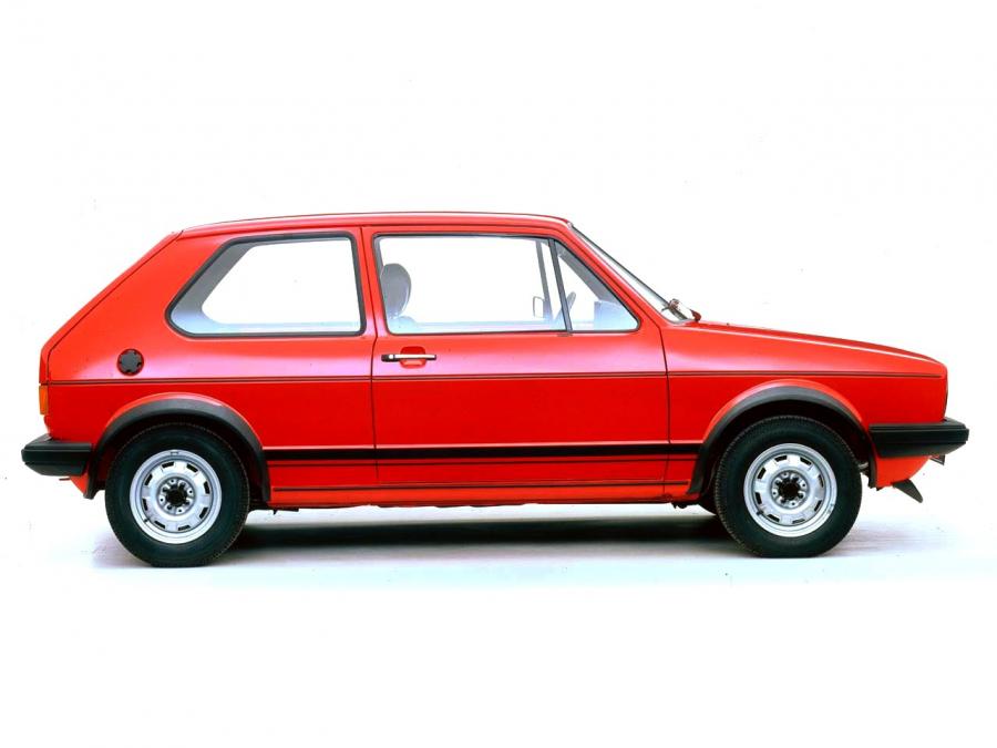  Volkswagen Golf GTi 3-Door 1976 года  (фото 6 из 16)